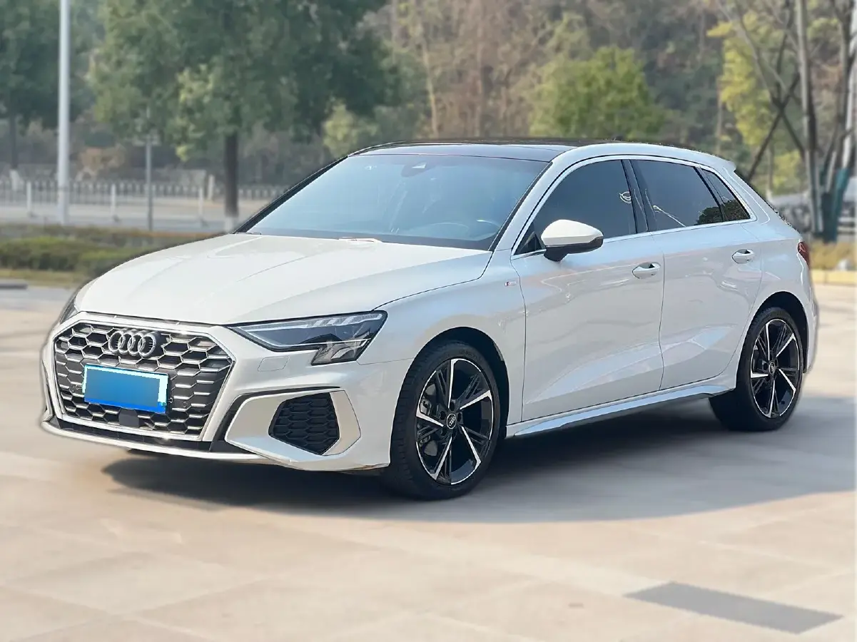 2022 Audi A3 1.4T 150HP L4 7DCT