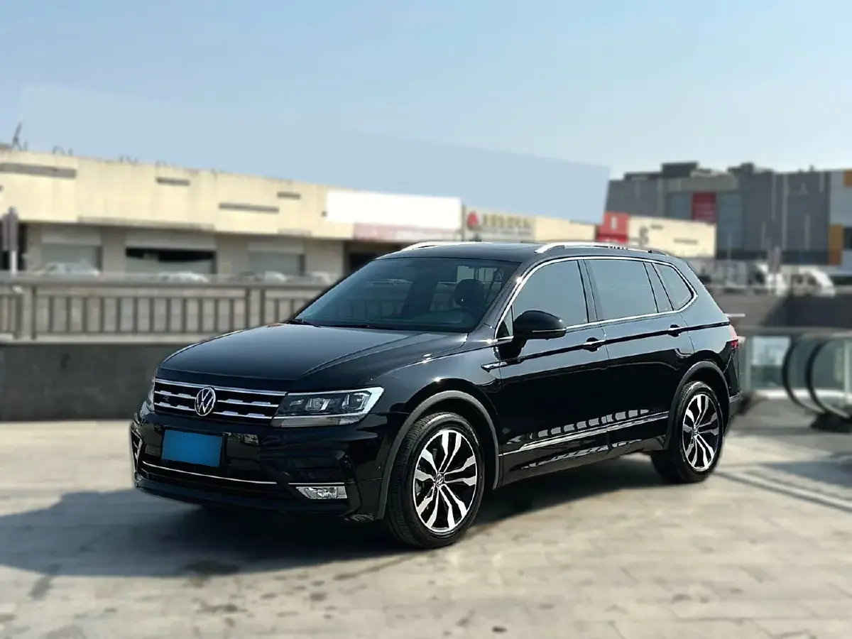 2021 Volkswagen Tiguan L 2.0T 186HP L4 7DCT