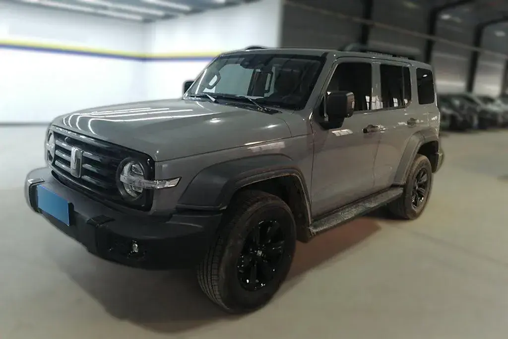 2024 Tank 300 2.0T 227HP L4 8AT