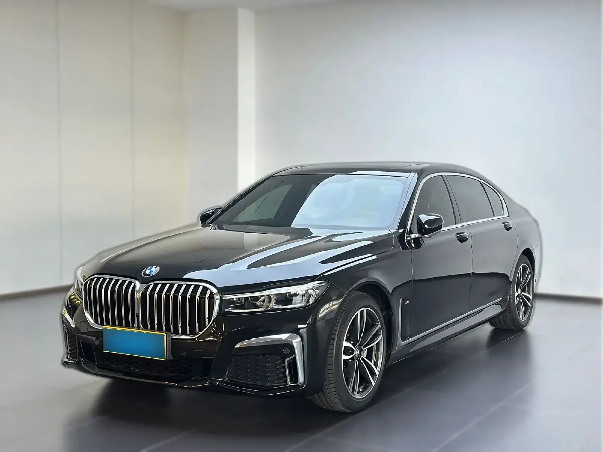 2019 BMW 7 Series 2.0T 265HP L4 8AT