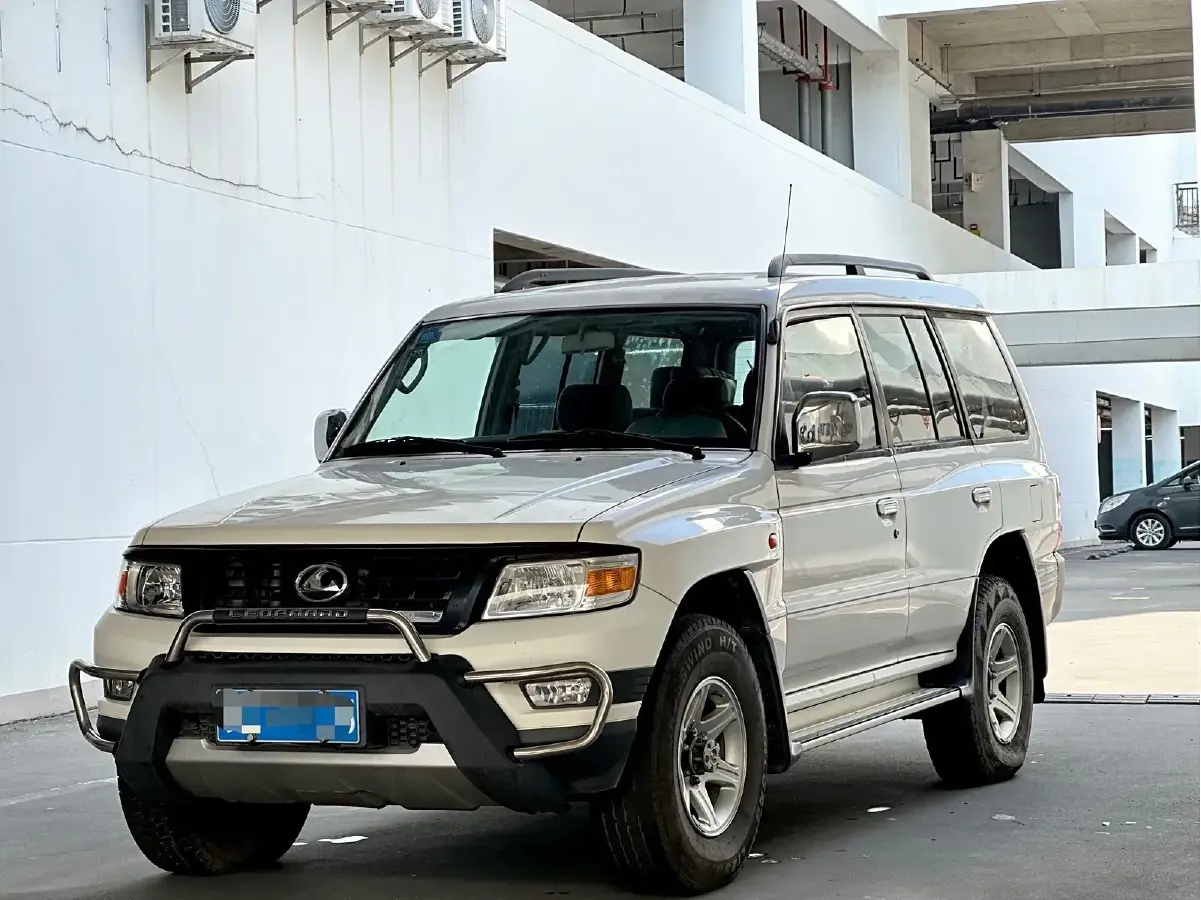 2015 Leopaard Q6 2.4L 147HP L4 5MT