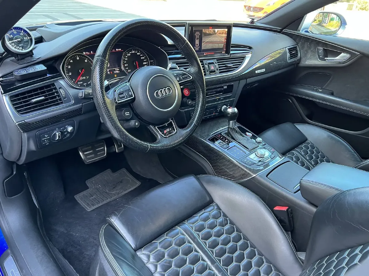 2016 Audi RS 7 4.0T 560HP V8 8AT,autocango,china used car exporter,china ev exporter,chinese used car exporter,chinese used ev exporter