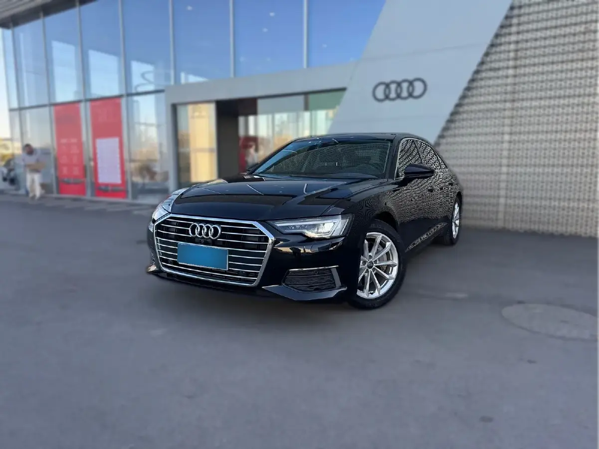 2020 Audi A6L 2.0T 190HP L4 7DCT
