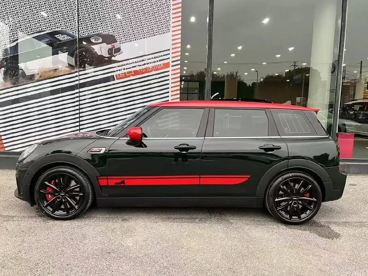 2022 MINI JCW CLUBMAN 2.0T 272HP L4 8AT,autocango,china used car exporter,china ev exporter,chinese used car exporter,chinese used ev exporter