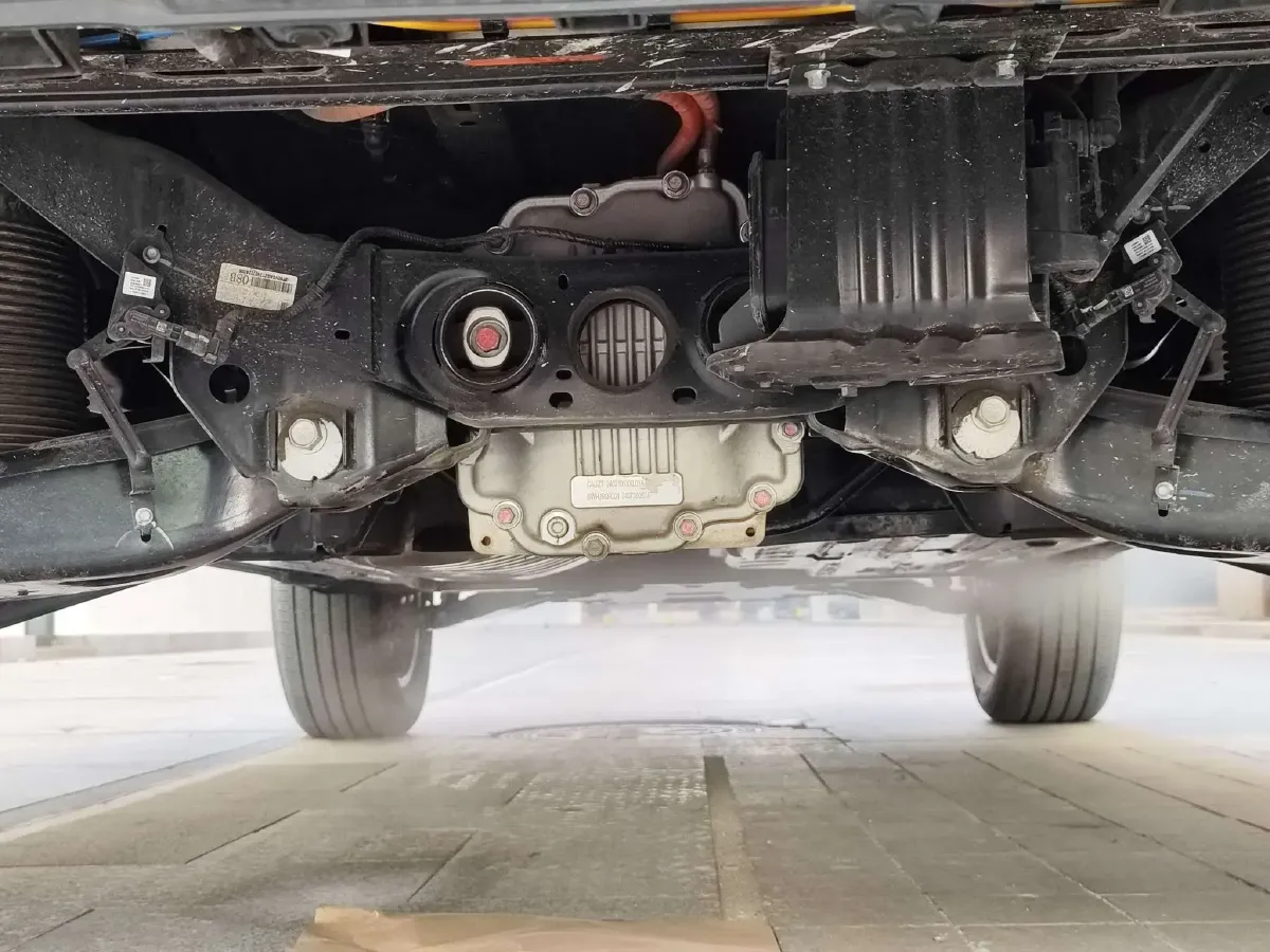 2024 Tank 700 3.0T 360HP V6 9AT PHEV 37.1KWH,autocango,china used car exporter,china ev exporter,chinese used car exporter,chinese used ev exporter