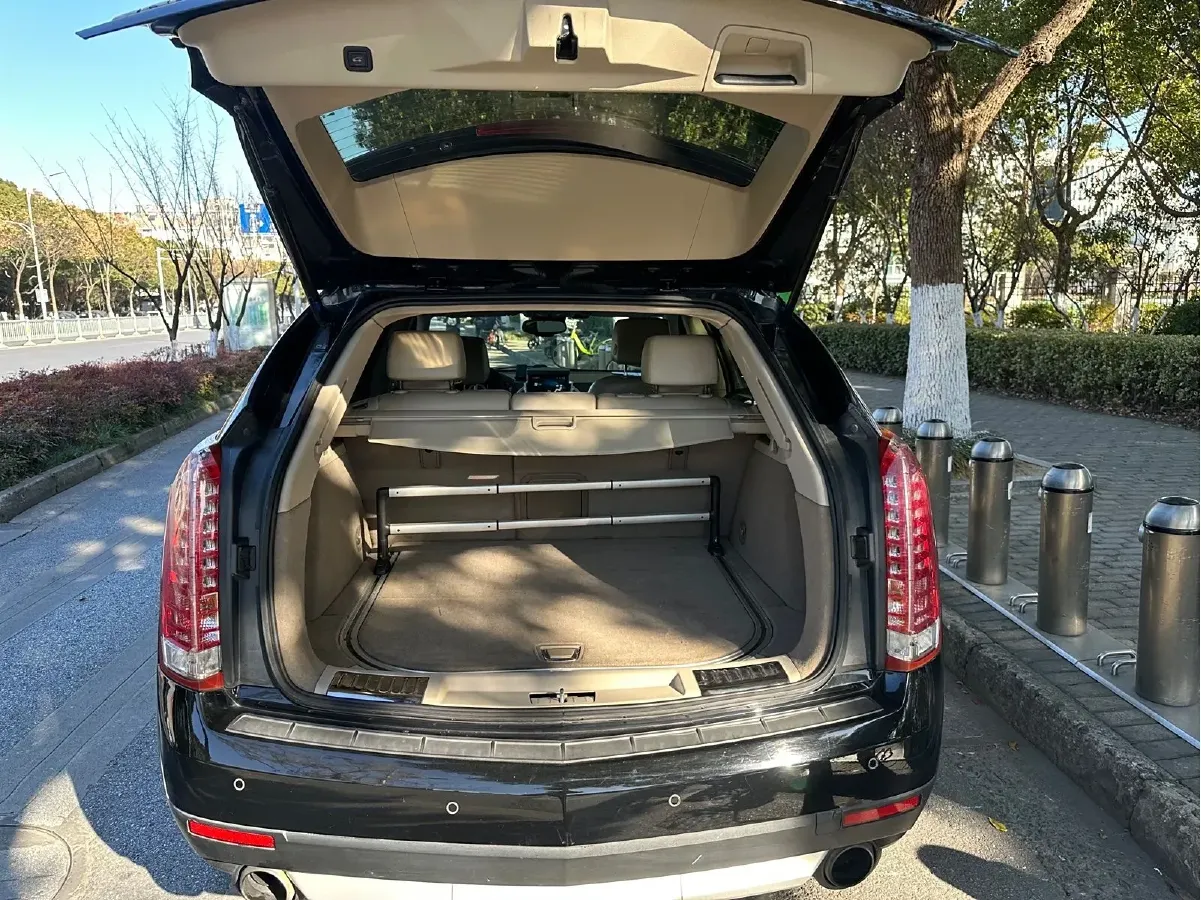 2012 Cadillac SRX 3.0L 271HP V6 6AT,autocango,china used car exporter,china ev exporter,chinese used car exporter,chinese used ev exporter