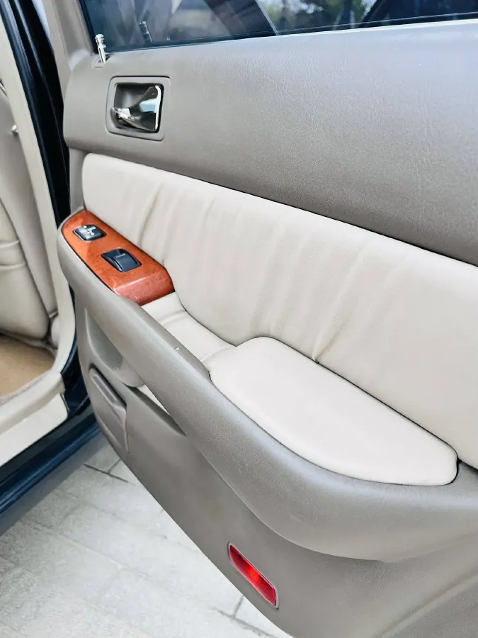 2004 Honda Legend 3.5L 200HP V6 4AT,autocango,china used car exporter,china ev exporter,chinese used car exporter,chinese used ev exporter