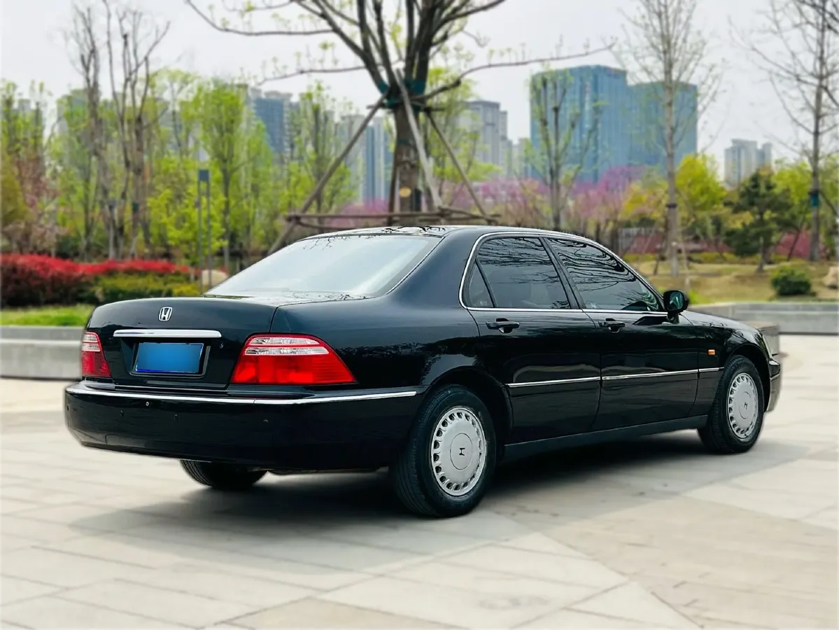 2004 Honda Legend 3.5L 200HP V6 4AT,autocango,china used car exporter,china ev exporter,chinese used car exporter,chinese used ev exporter
