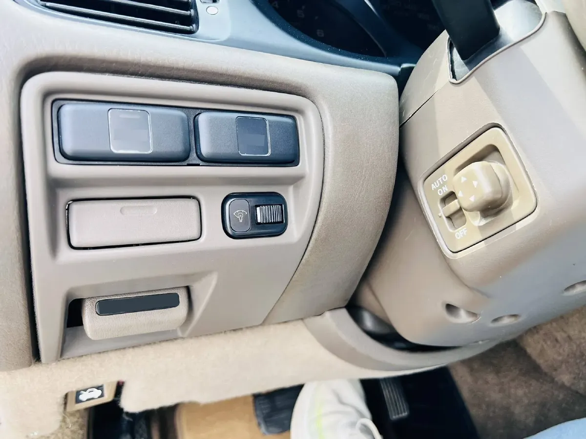 2004 Honda Legend 3.5L 200HP V6 4AT,autocango,china used car exporter,china ev exporter,chinese used car exporter,chinese used ev exporter