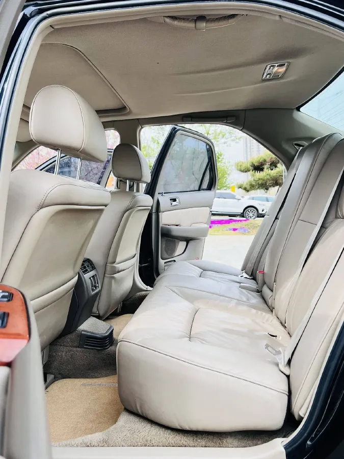 2004 Honda Legend 3.5L 200HP V6 4AT,autocango,china used car exporter,china ev exporter,chinese used car exporter,chinese used ev exporter