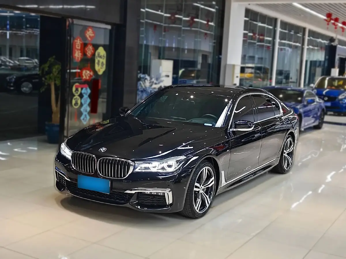 2018 BMW 7 Series 3.0T 326HP L6 8AT