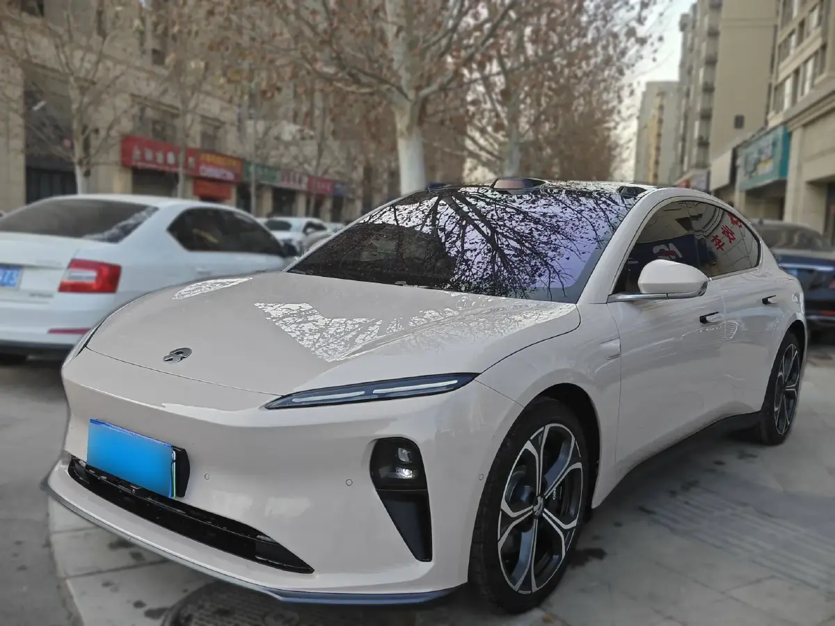 2022 NIO ET5 BEV 75KWH