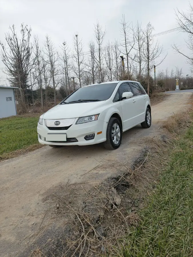 2016 BYD e6 BEV 82KWH