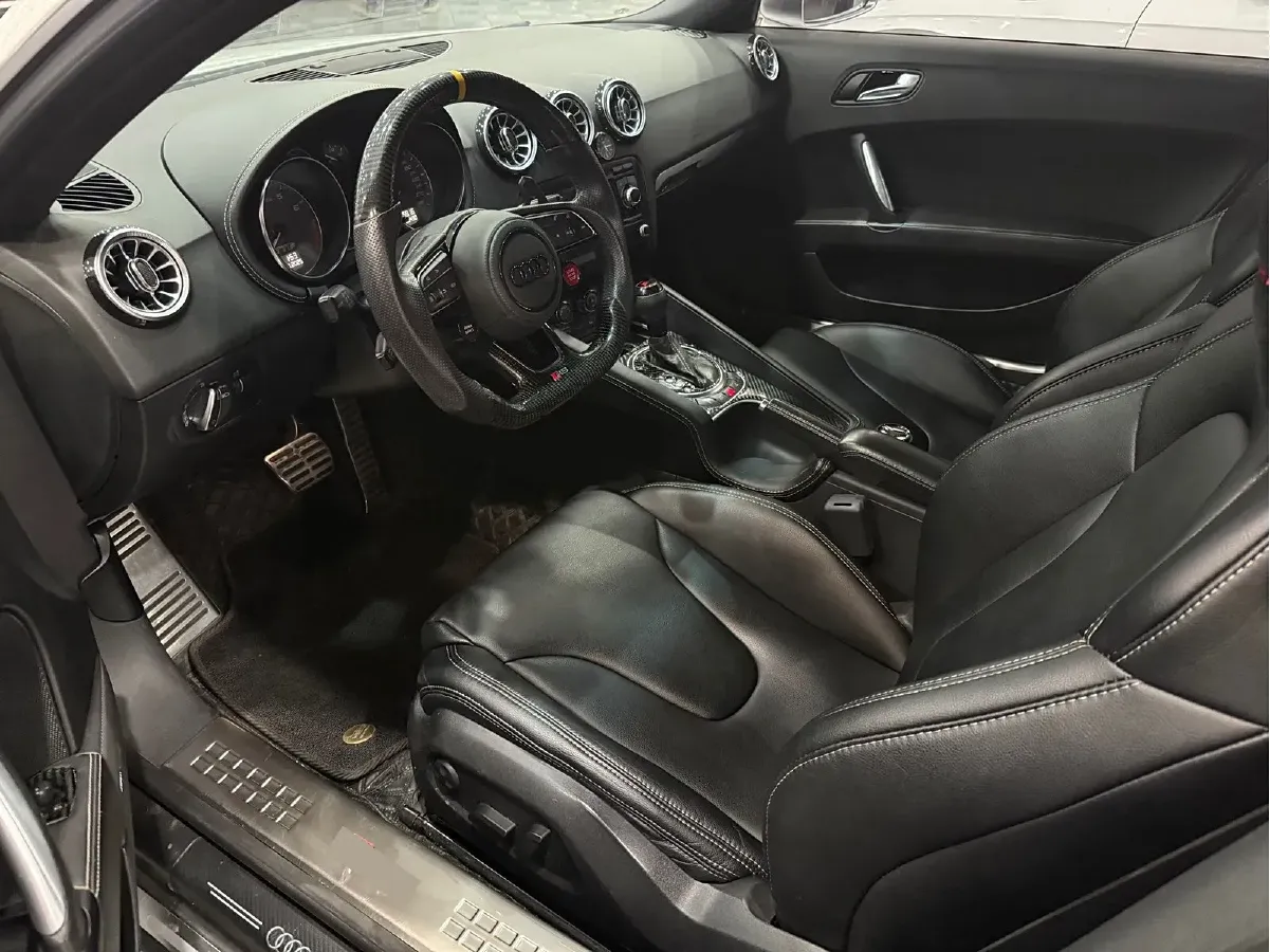 2008 Audi TTS 2.0T 272HP L4 6DCT,autocango,china used car exporter,china ev exporter,chinese used car exporter,chinese used ev exporter