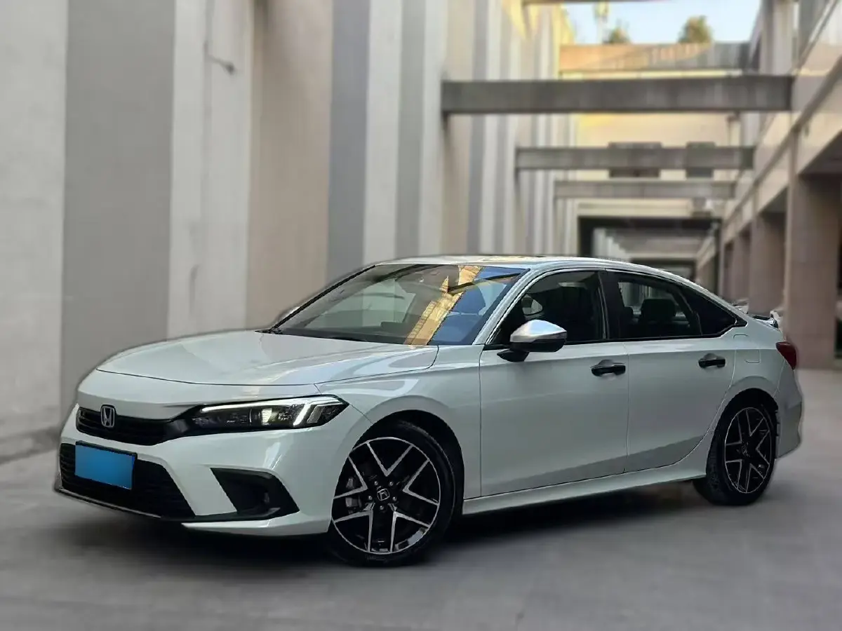 2023 Honda Civic 2.0L 143HP L4 E-CVT Hybrid