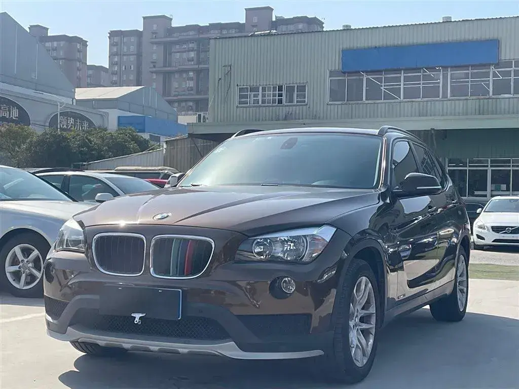 2015 BMW X1 2.0T 156HP L4 8AT