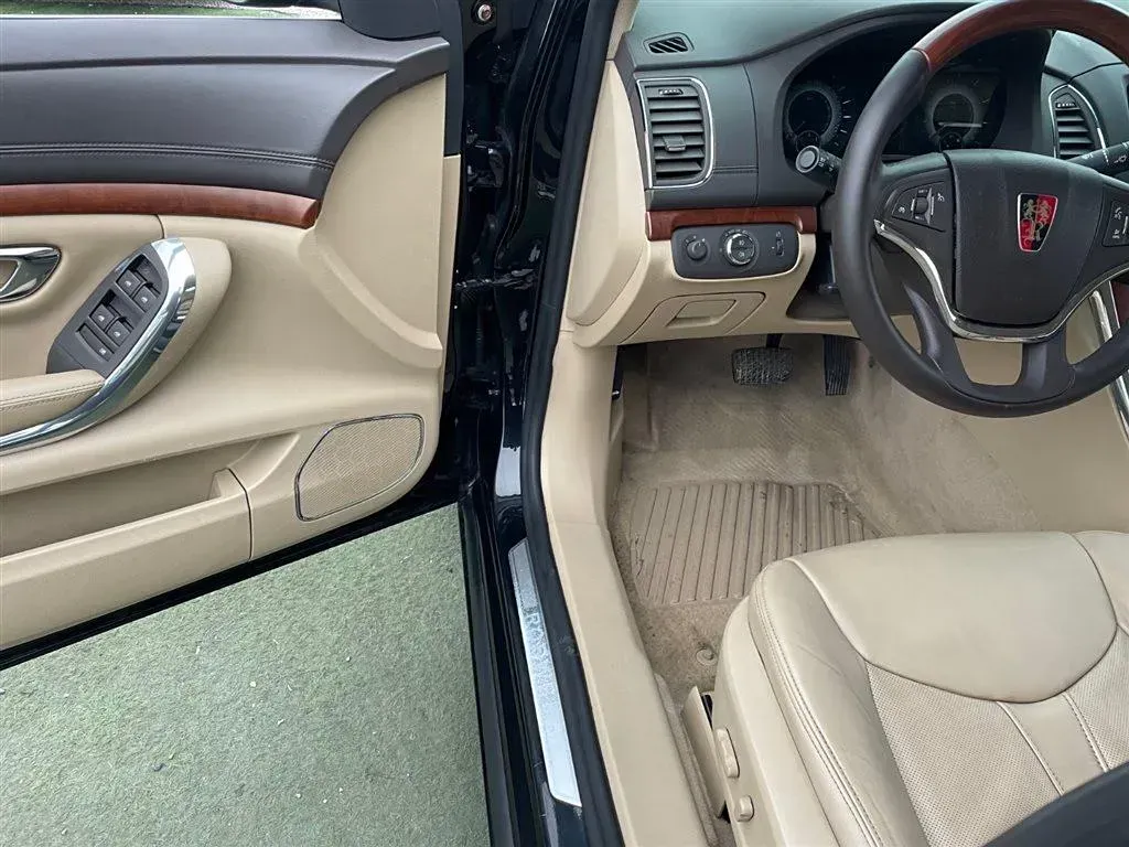 2012 Roewe 950 2.4L 186HP L4 6AT,autocango,china used car exporter,china ev exporter,chinese used car exporter,chinese used ev exporter