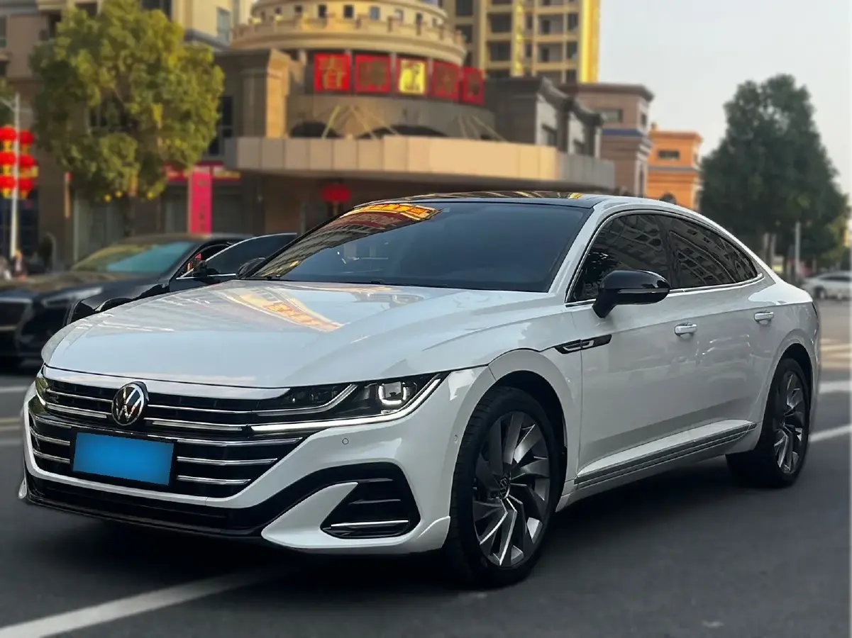 2021 Volkswagen CC 2.0T 220HP L4 7DCT