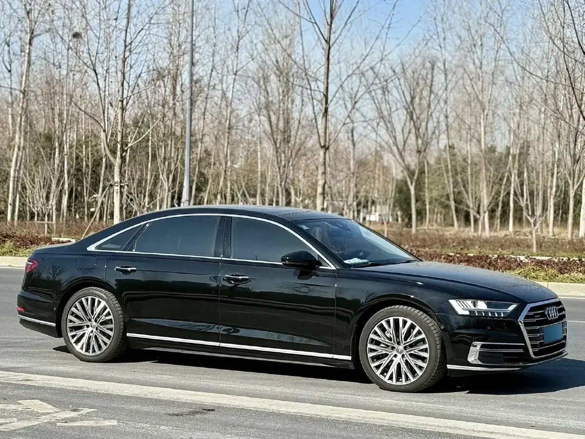 2018 Audi A8 3.0T 340HP V6 8AT