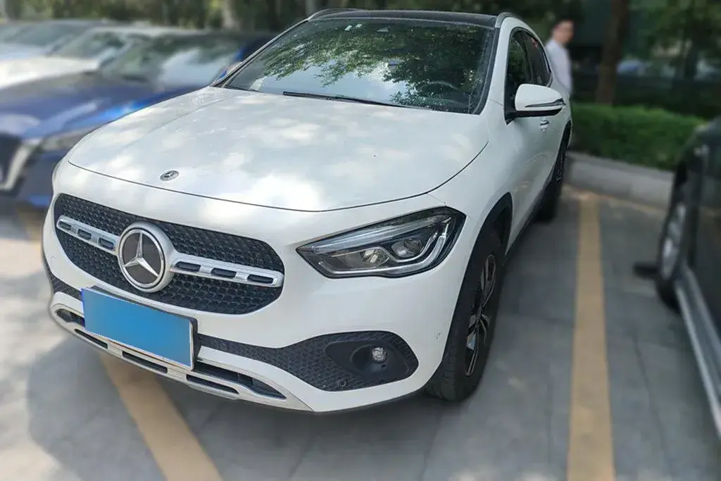 2022 Mercedes-Benz GLA Class 1.3T 163HP L4 7DCT