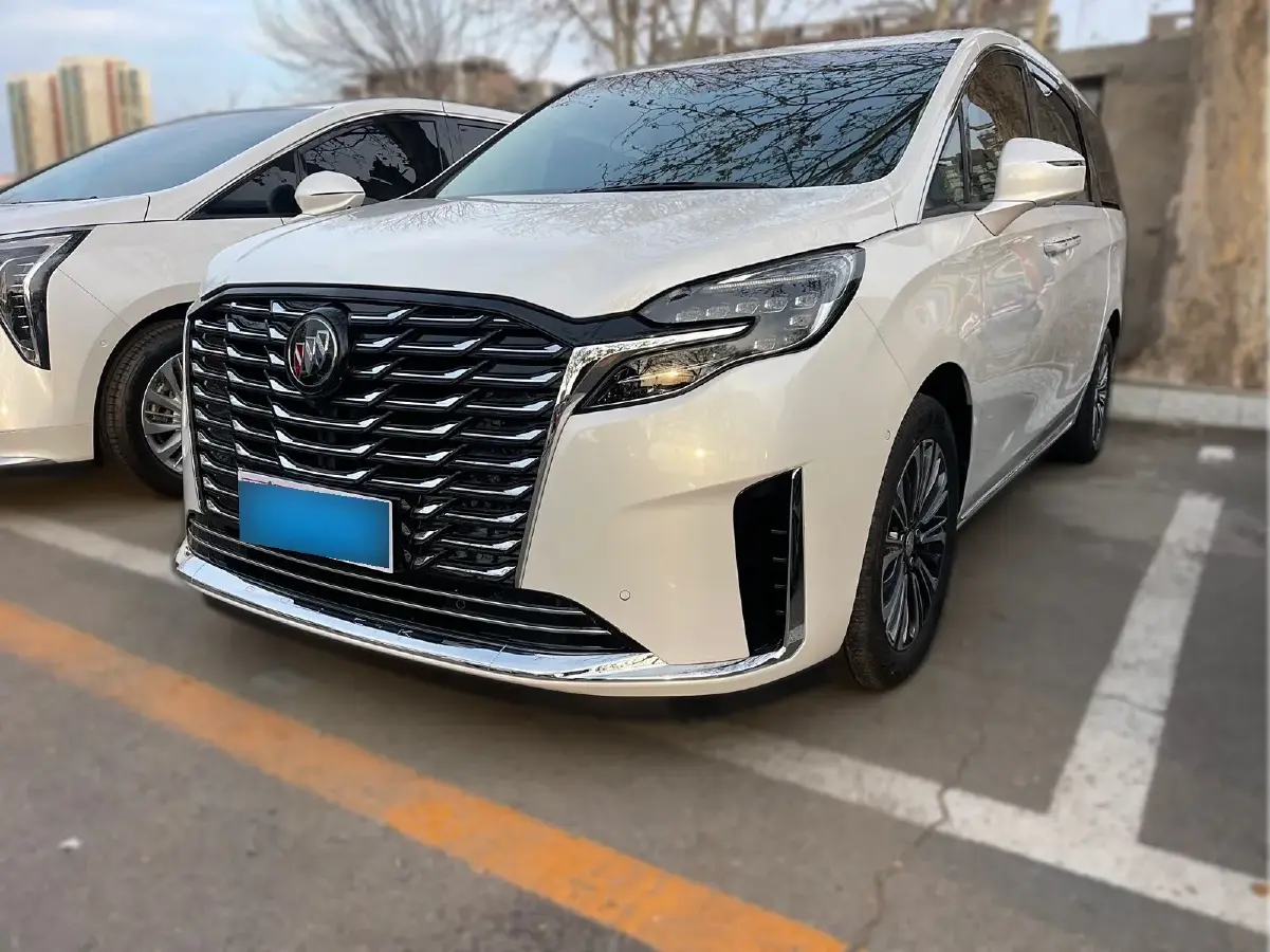 2023 Buick GL8 2.0T 237HP L4 9AT