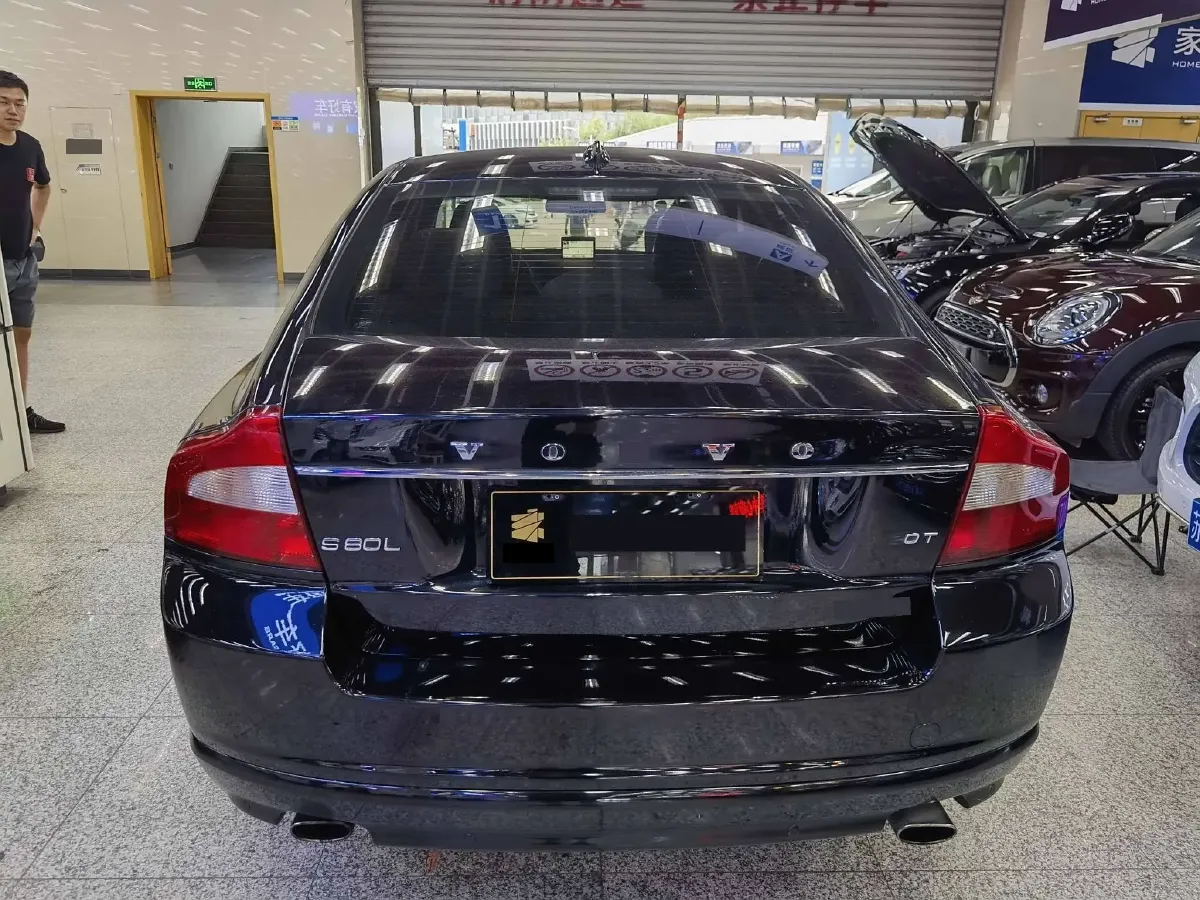 2011 Volvo S80L 2.0T 203HP L4 6DCT,autocango,china used car exporter,china ev exporter,chinese used car exporter,chinese used ev exporter