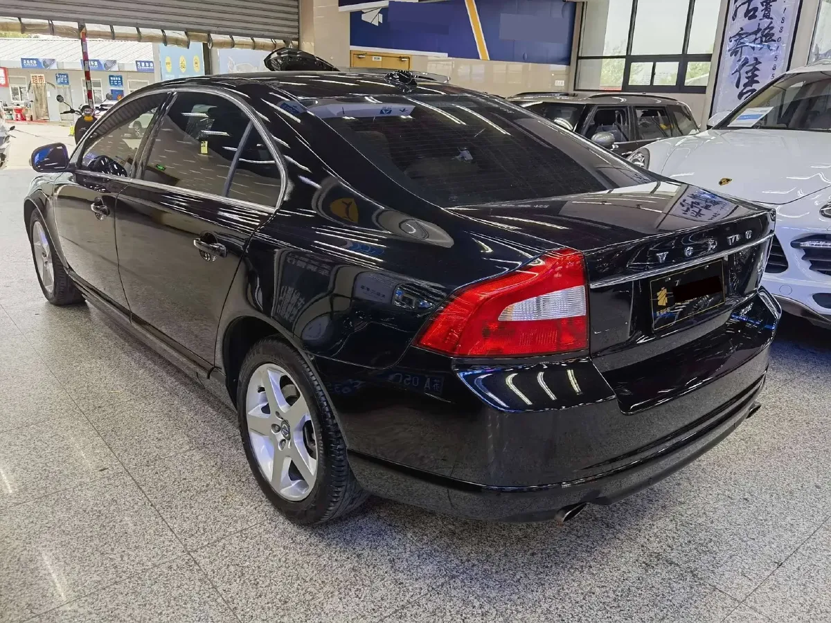 2011 Volvo S80L 2.0T 203HP L4 6DCT,autocango,china used car exporter,china ev exporter,chinese used car exporter,chinese used ev exporter