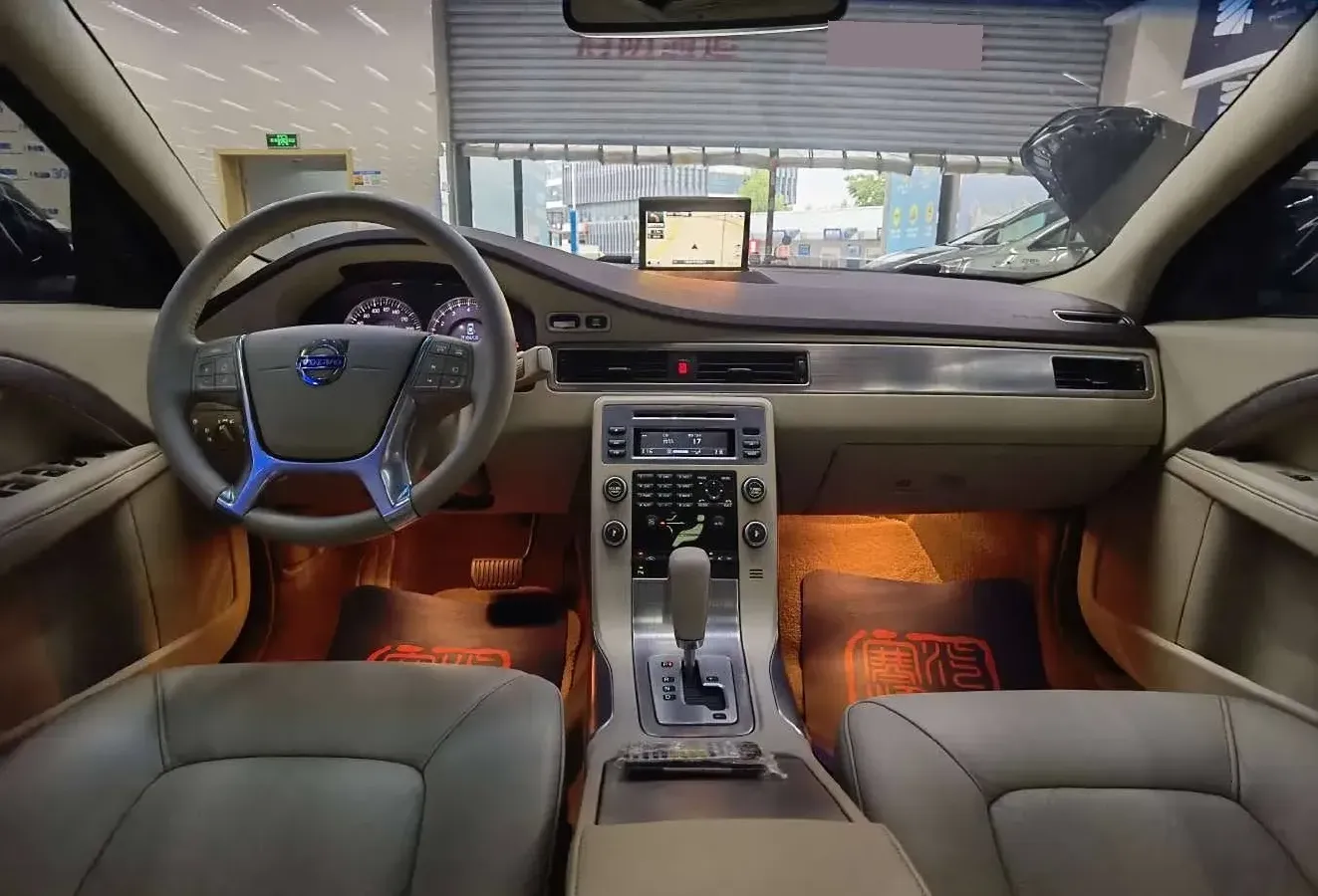 2011 Volvo S80L 2.0T 203HP L4 6DCT,autocango,china used car exporter,china ev exporter,chinese used car exporter,chinese used ev exporter