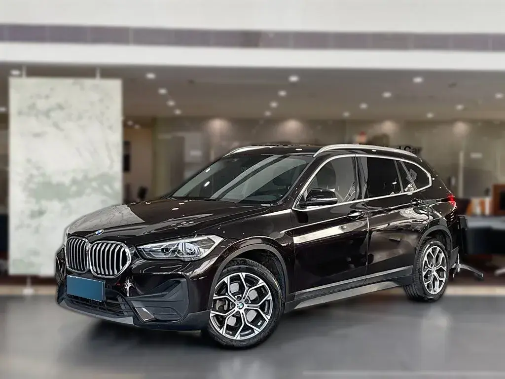 2021 BMW X1 2.0T 192HP L4 7DCT