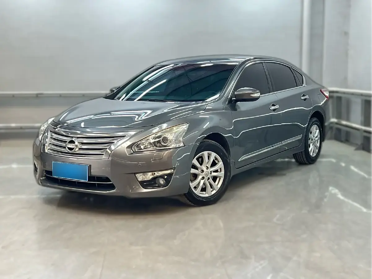 2013 Nissan Teana 2.5L 186HP L4 CVT