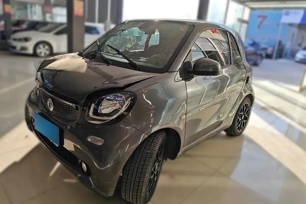 2017 Smart smart fortwo 0.9T 90HP L3 6DCT