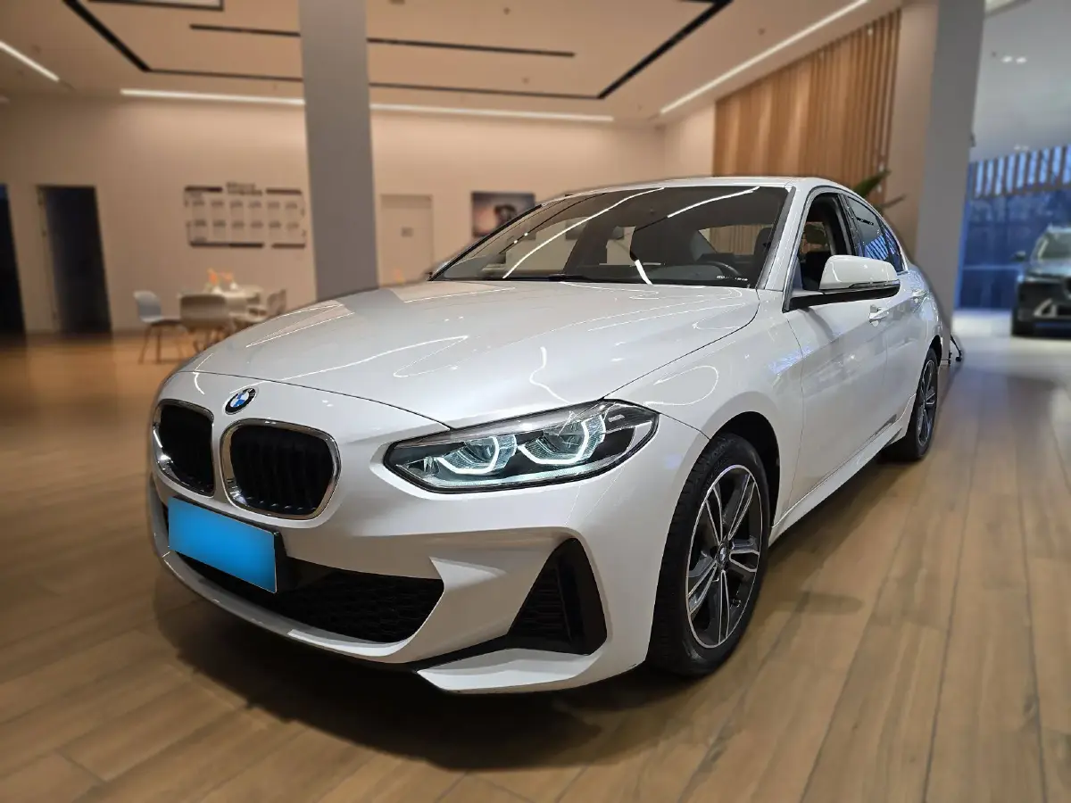 2021 BMW 1 Series 1.5T 140HP L3 7DCT