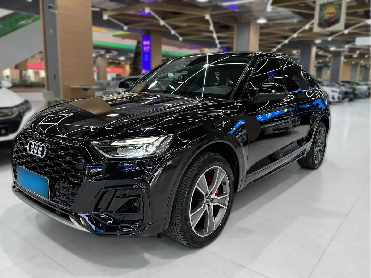 2021 Audi Q5L Sportback 2.0T 190HP L4 7DCT