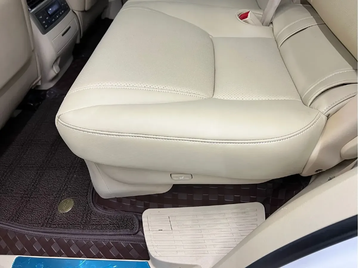 2012 Lexus LX 5.7L 367HP V8 6AT,autocango,china used car exporter,china ev exporter,chinese used car exporter,chinese used ev exporter