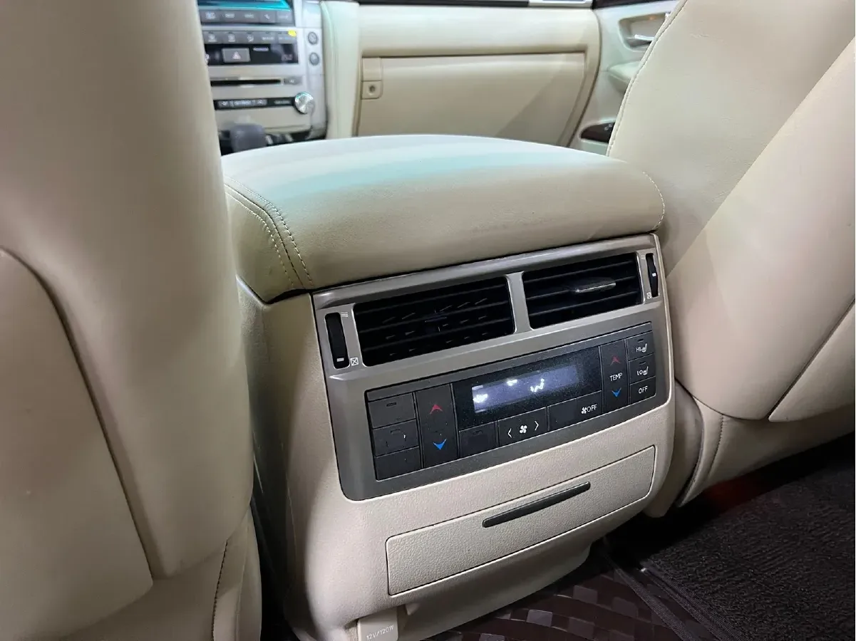 2012 Lexus LX 5.7L 367HP V8 6AT,autocango,china used car exporter,china ev exporter,chinese used car exporter,chinese used ev exporter