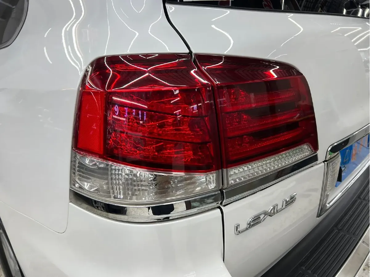 2012 Lexus LX 5.7L 367HP V8 6AT,autocango,china used car exporter,china ev exporter,chinese used car exporter,chinese used ev exporter