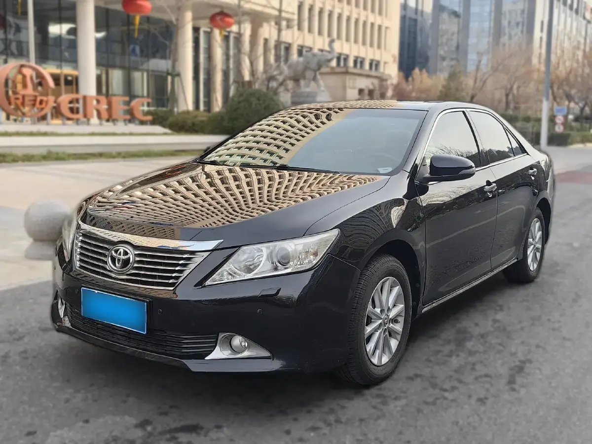 2012 Toyota Camry 2.5L 184HP L4 6AT