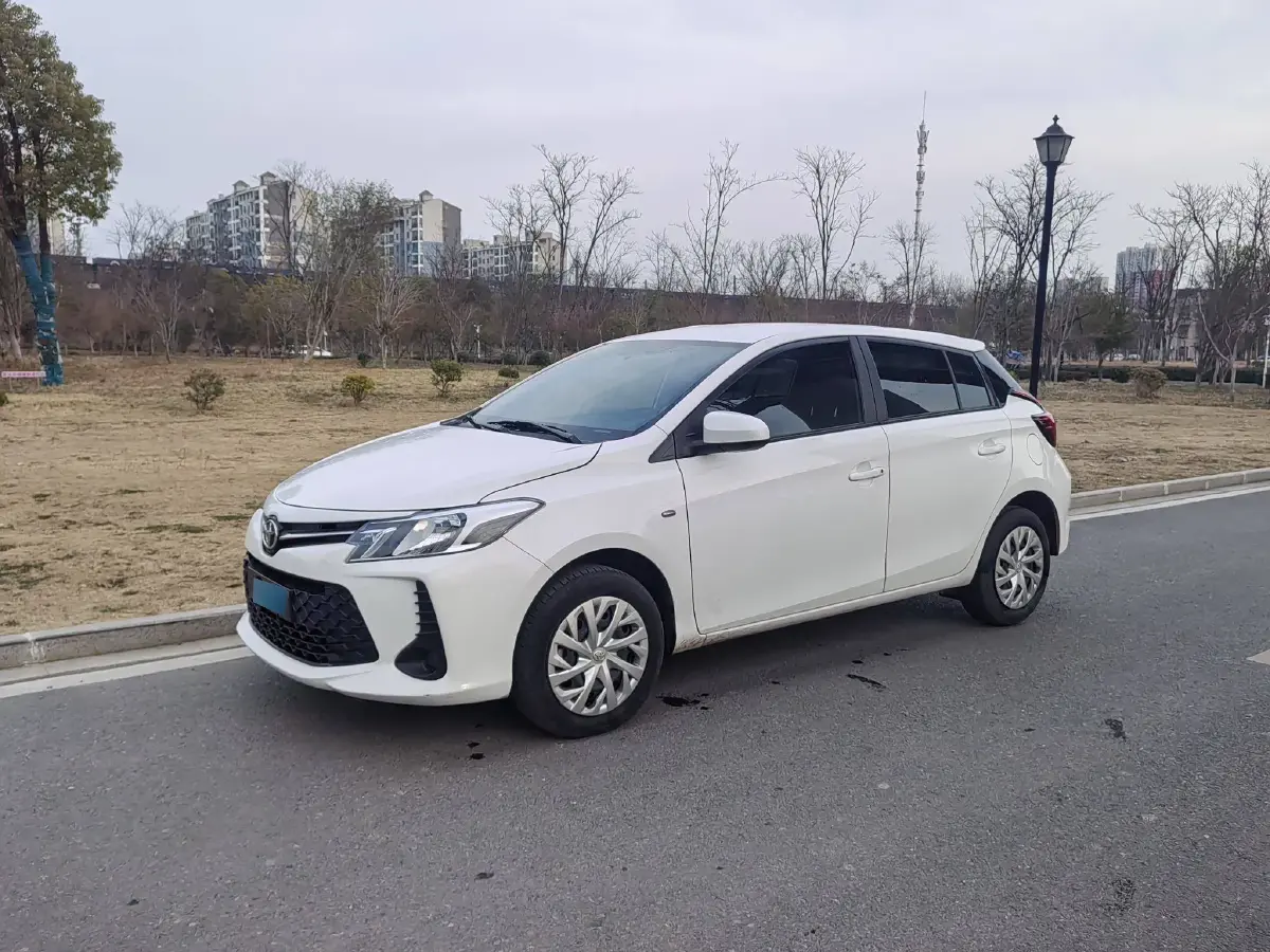 2021 Toyota Vios FS 1.5L 112HP L4 CVT