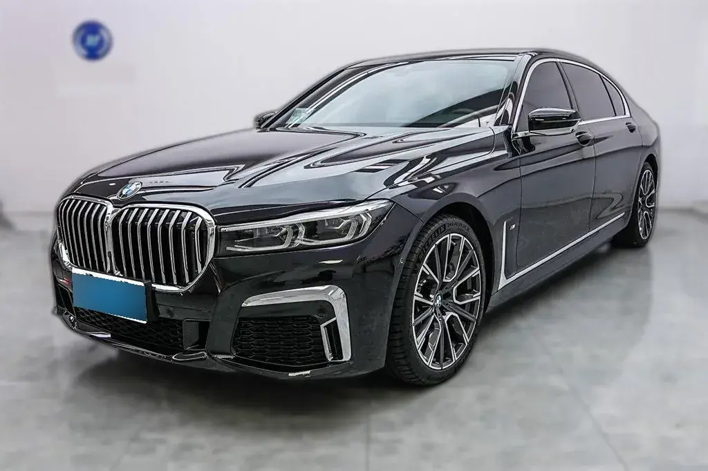 2021 BMW 7 Series 3.0T 340HP L6 8AT