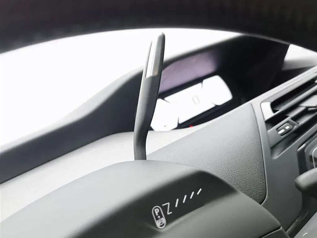 2015 Citroen C4 Picasso 1.6T 165HP L4 6AT,autocango,china used car exporter,china ev exporter,chinese used car exporter,chinese used ev exporter