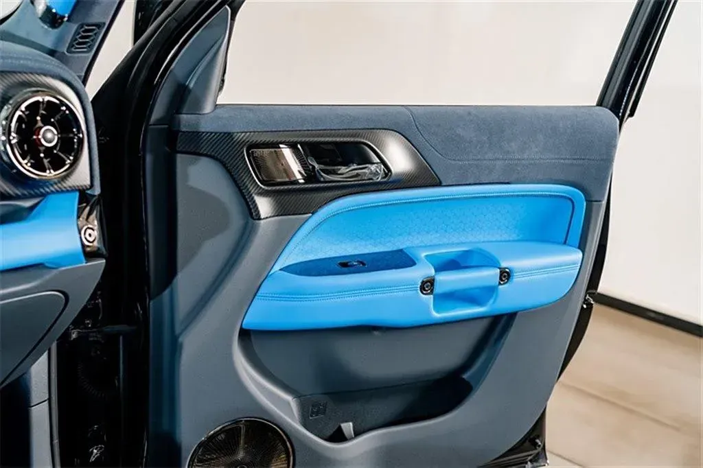 2023 Cyberspace 300 2.0T 227HP L4 8AT,autocango,china used car exporter,china ev exporter,chinese used car exporter,chinese used ev exporter