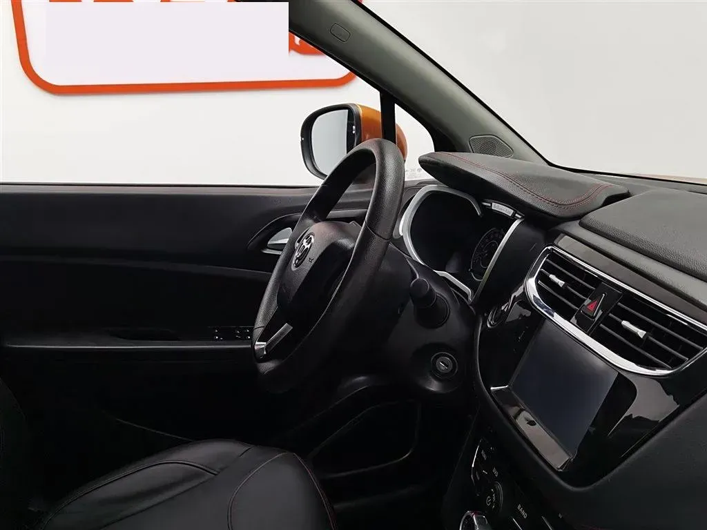 2016 Brilliance Auto V3 1.5L 112HP L4 5AT,autocango,china used car exporter,china ev exporter,chinese used car exporter,chinese used ev exporter