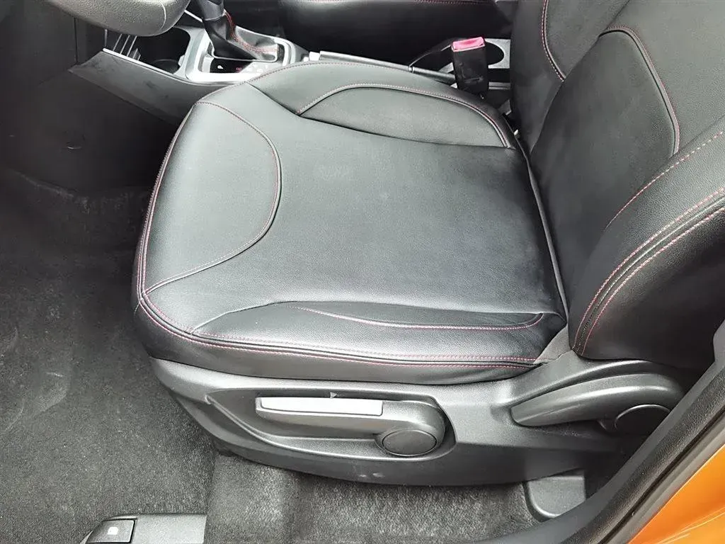 2016 Brilliance Auto V3 1.5L 112HP L4 5AT,autocango,china used car exporter,china ev exporter,chinese used car exporter,chinese used ev exporter