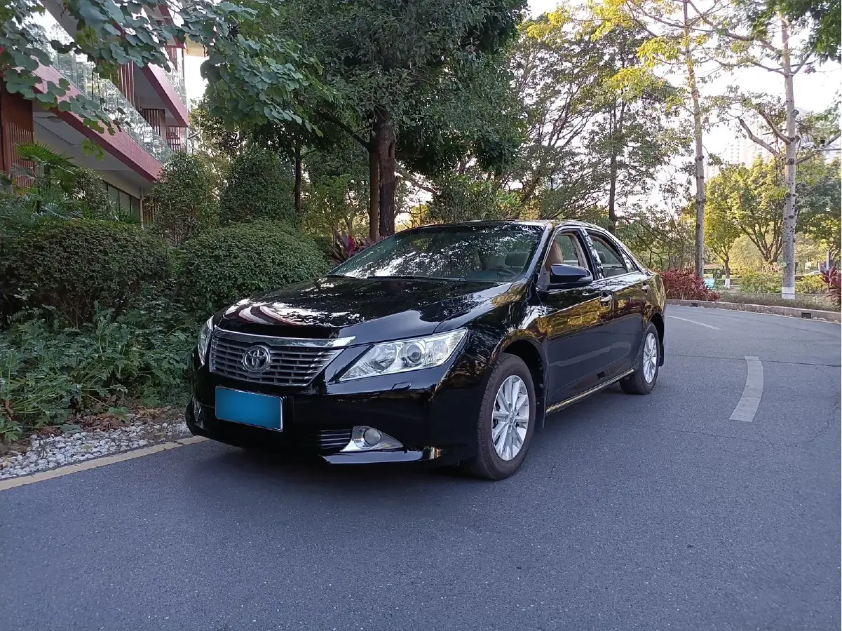 2012 Toyota Camry 2.5L 184HP L4 6AT
