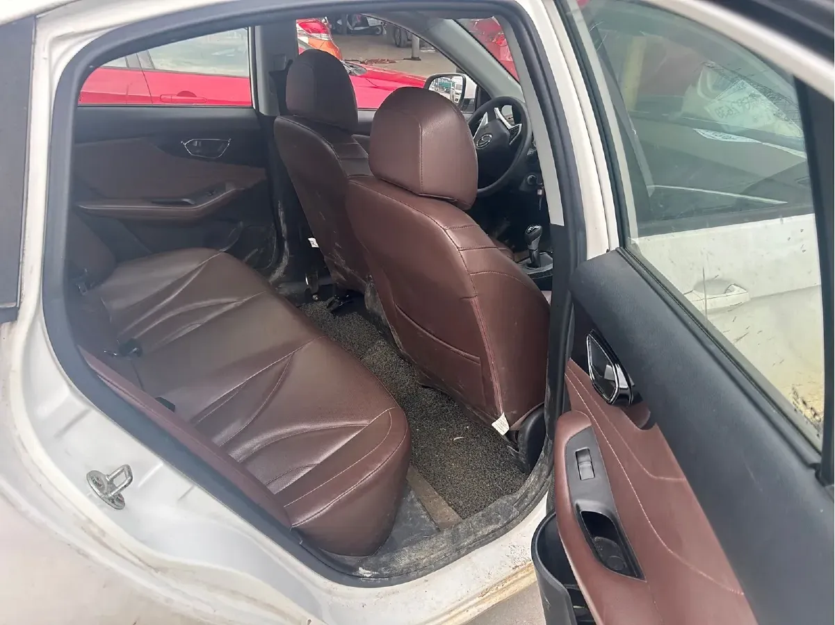 2019 Soueast A5 1.5L 120HP L4 5MT,autocango,china used car exporter,china ev exporter,chinese used car exporter,chinese used ev exporter