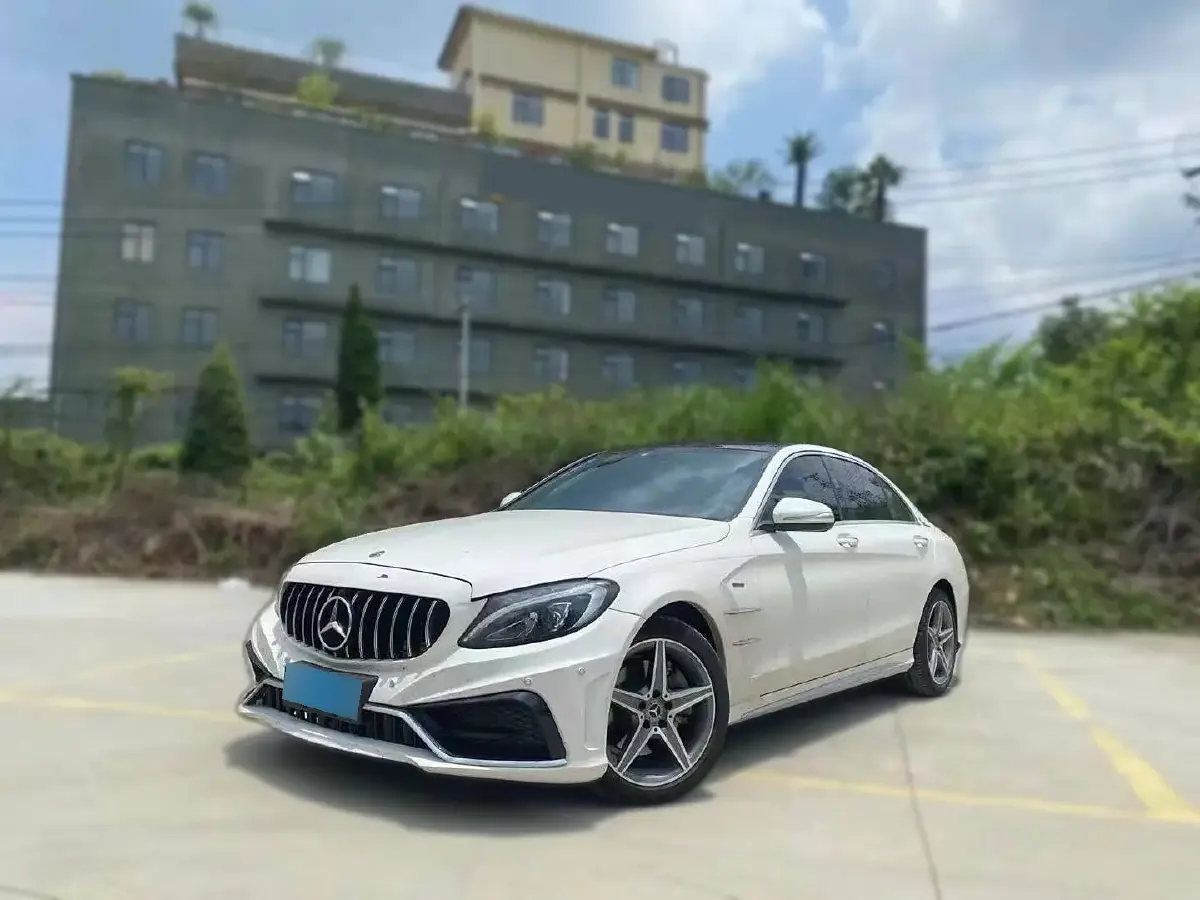2018 Mercedes-Benz C Class 2.0T 184HP L4 9AT
