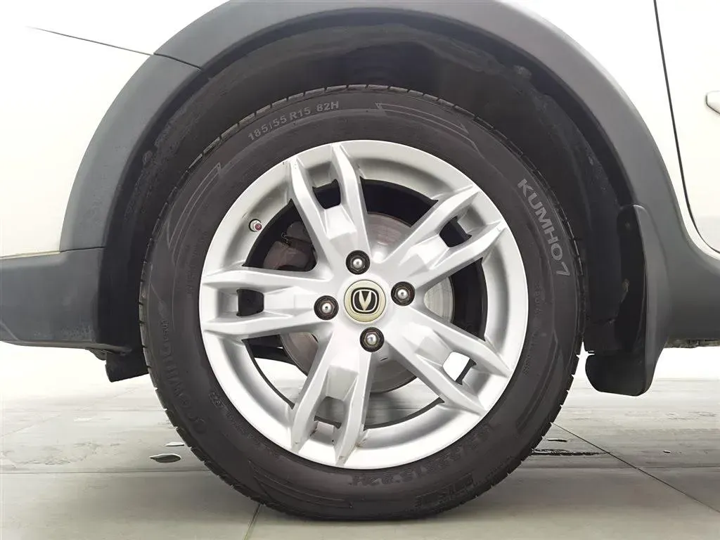 2014 ChangAn CX20 1.4L 101HP L4 5MT,autocango,china used car exporter,china ev exporter,chinese used car exporter,chinese used ev exporter