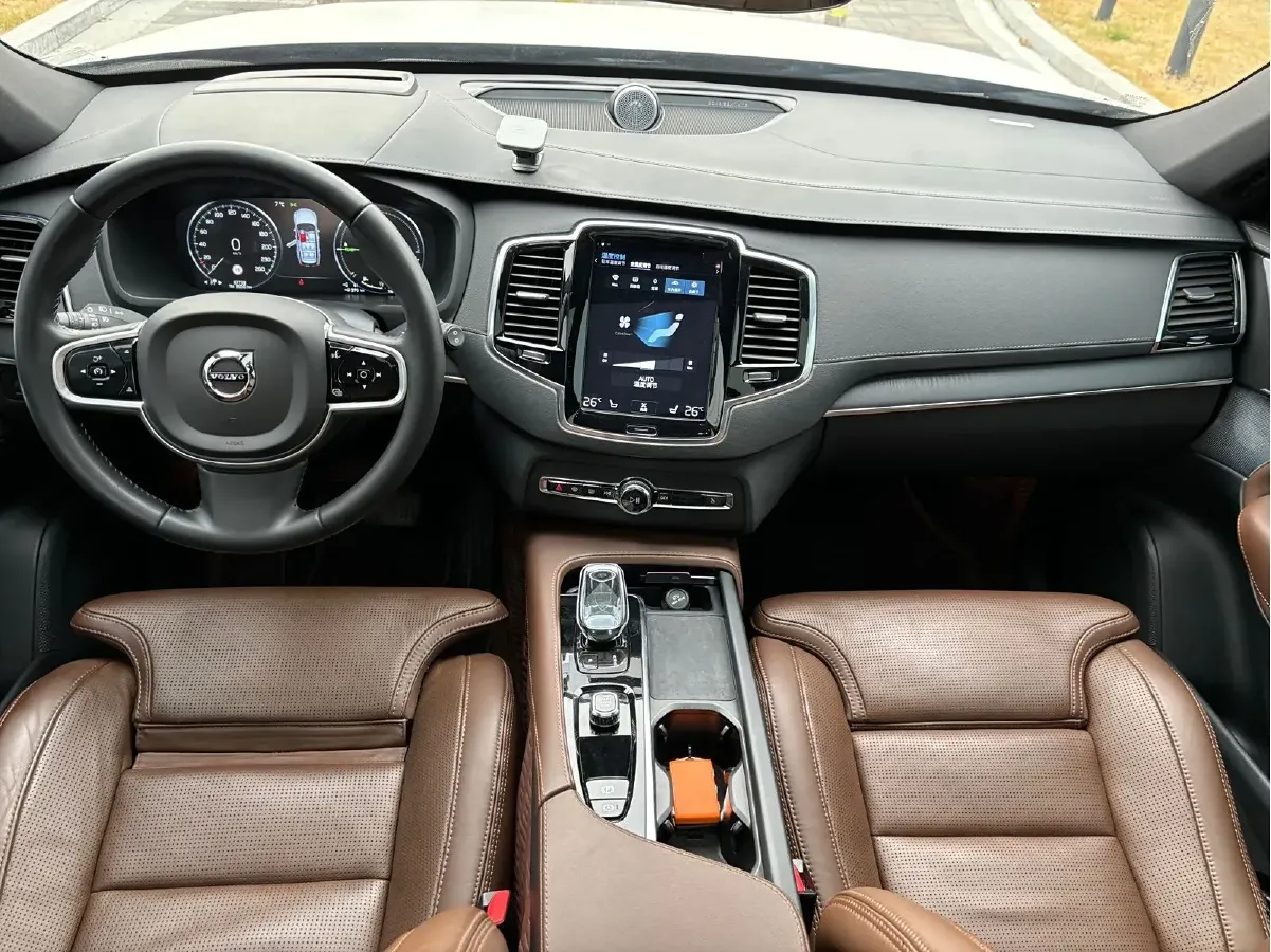 2022 Volvo XC90 PHEV 2.0T 310HP L4 8AT PHEV 18.8KWH,autocango,china used car exporter,china ev exporter,chinese used car exporter,chinese used ev exporter