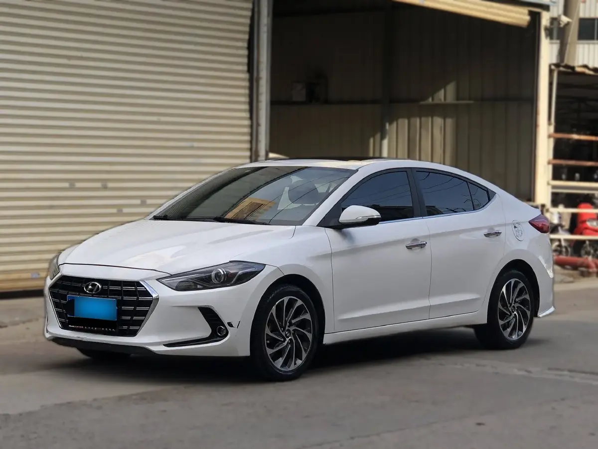 2019 Hyundai Elantra 1.4T 130HP L4 7DCT