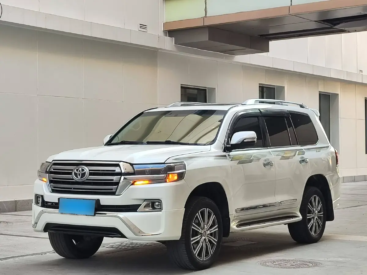 2010 Toyota Land Cruiser 4.0L 244HP V6 5AT